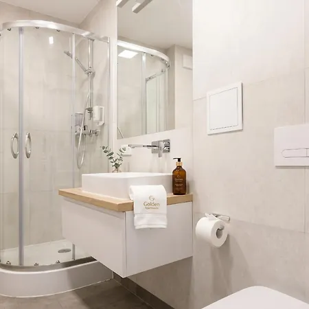 For 4 Near Market Square - Kuznicza 24 * Wrocław